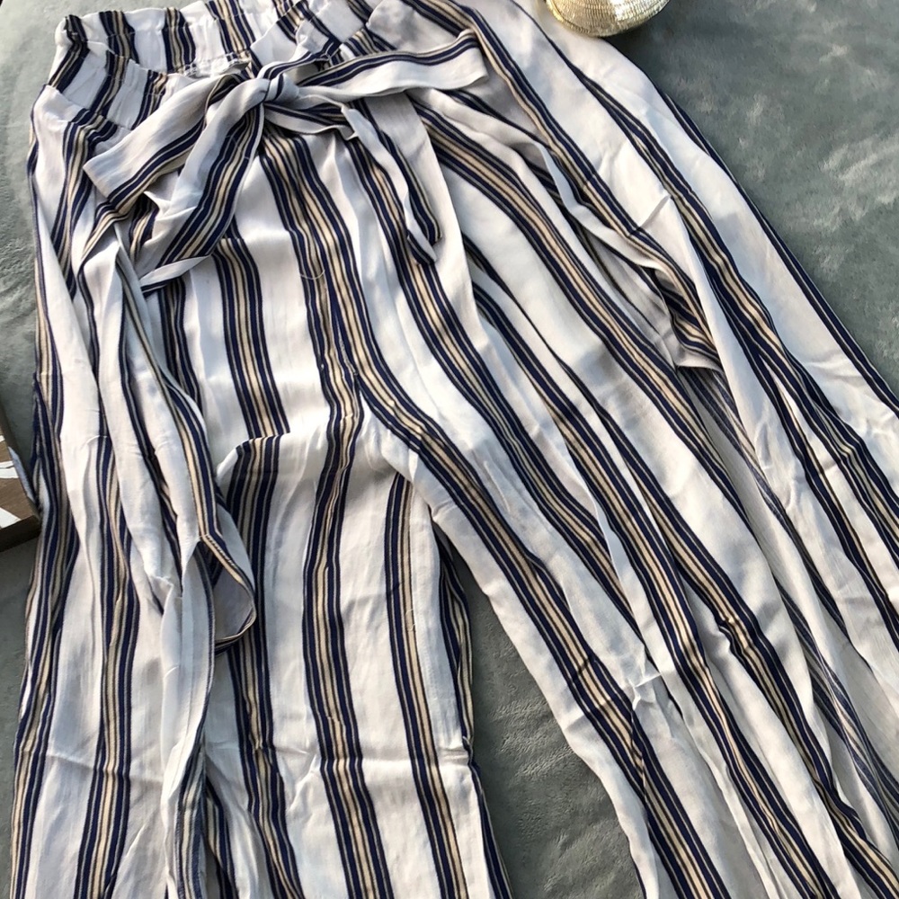 High Split Stripe Wide Pants